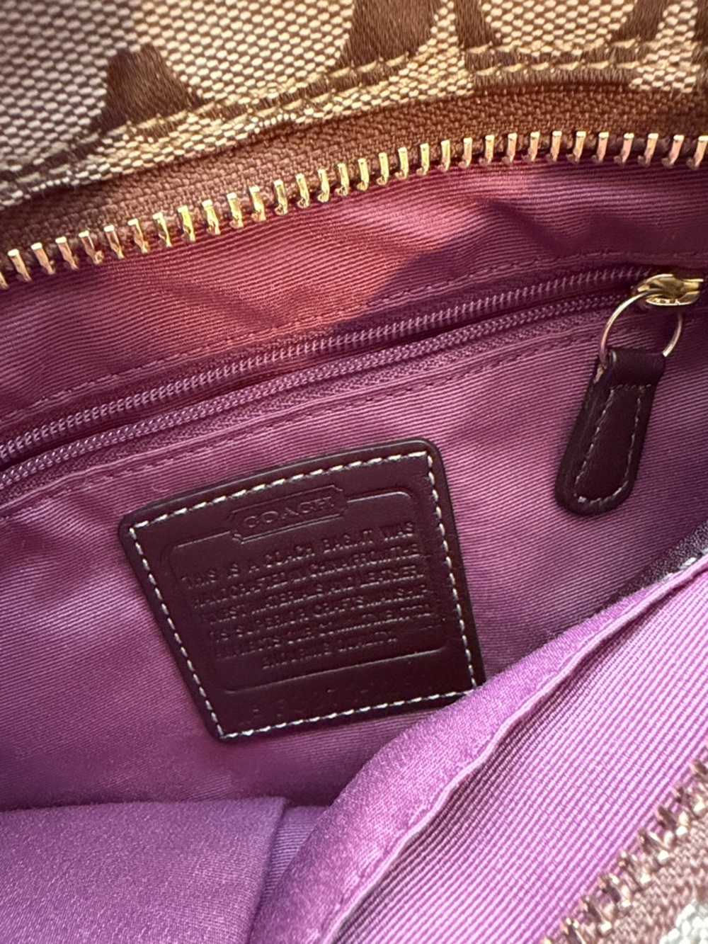 Coach Khaki and Brown Signature Shoulder Bag - Picture 4 of 10